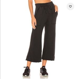 BRAND NEW Year of Ours Wide Leg Sweatpants